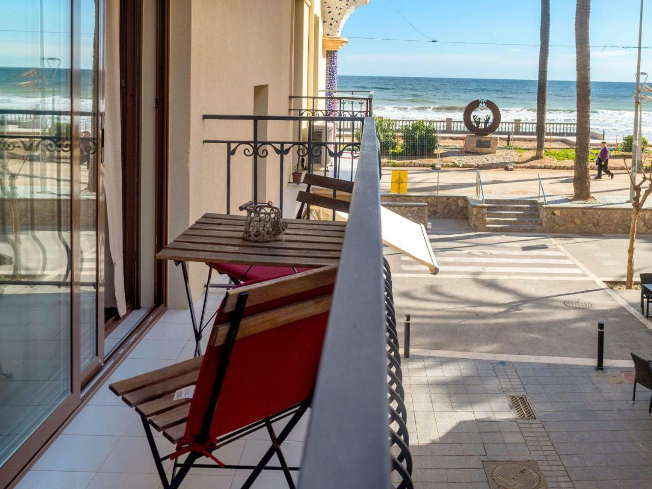 Apartment Primer De Maig By Interhome Сіджас Екстер'єр фото